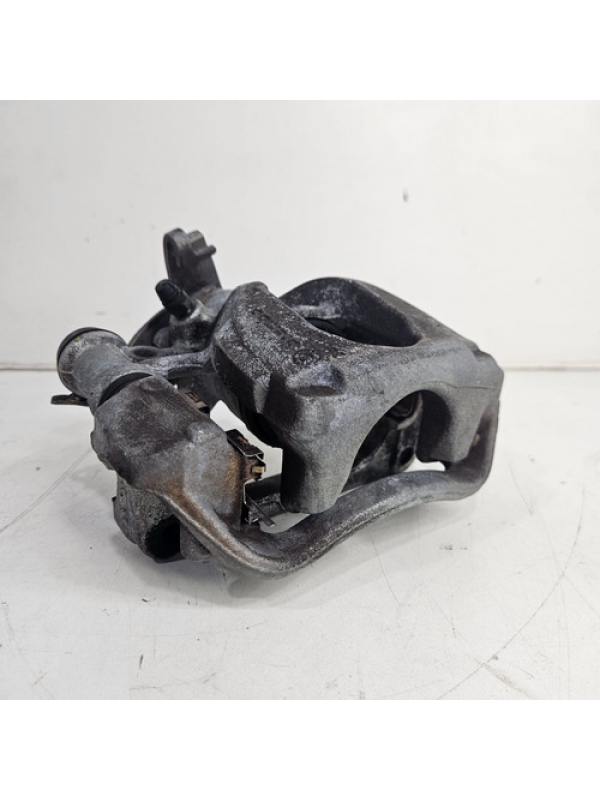 Pinça Freio Traseira Esquerda Renault Master 2.3 2013 À 2022