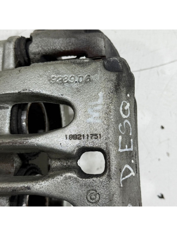 Pinça Freio Dianteira Esquerda Mb Sprinter 416 516 20 À 23.