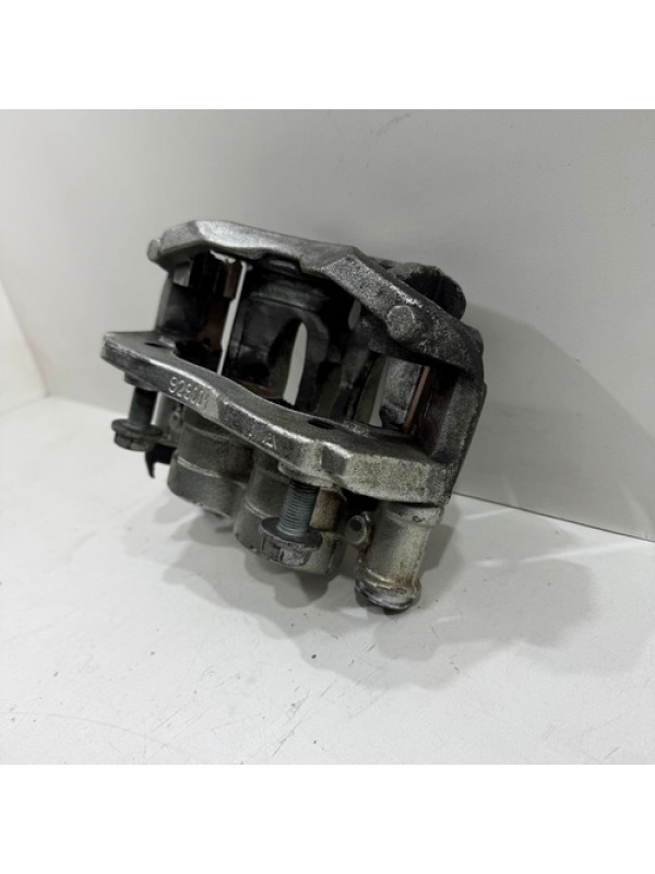 Pinça Freio Dianteira Esquerda Mb Sprinter 416 516 20 À 23.