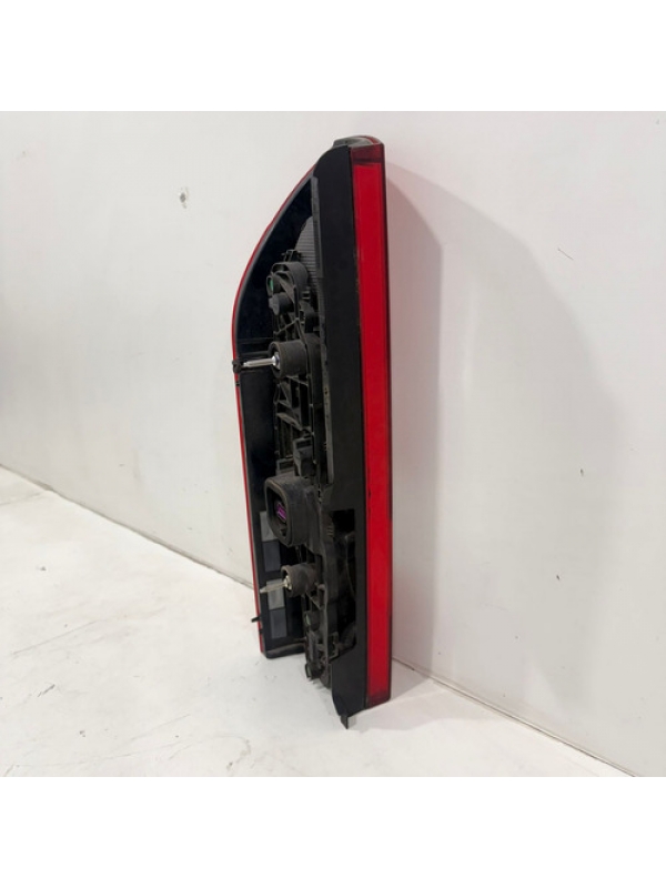 Lanterna Traseira Lado Direito Fiat Ducato 2.3 2018 À 2022.