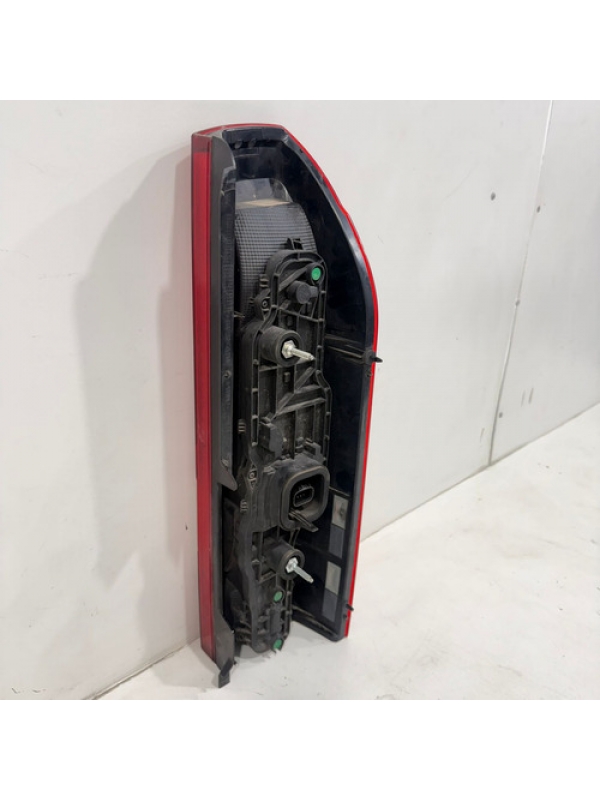 Lanterna Traseira Lado Esquerdo Fiat Ducato 2.3 2018 À 2022.