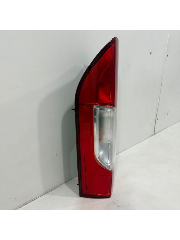 Lanterna Traseira Lado Esquerdo Fiat Ducato 2.3 2018 À 2022.