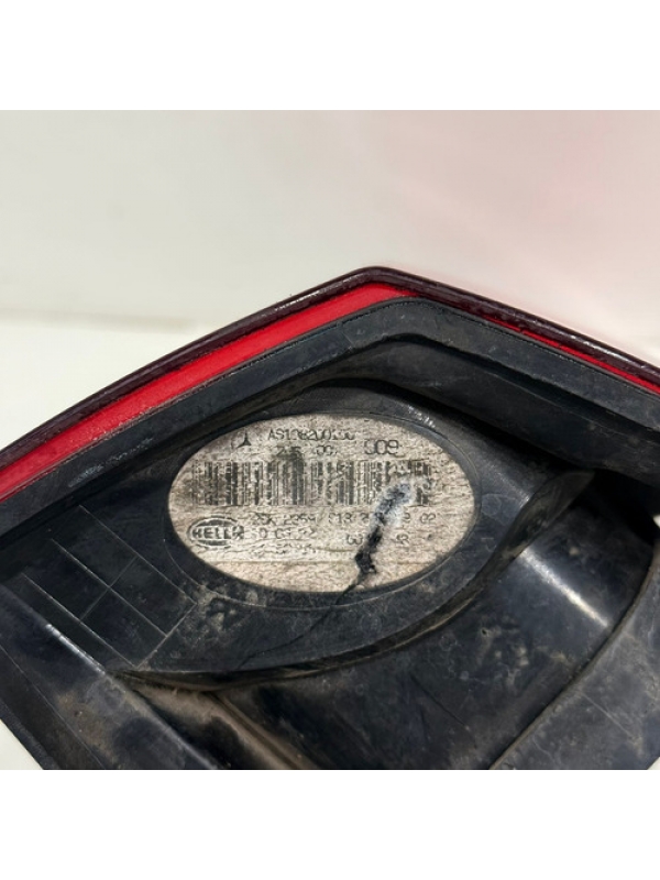 Lanterna Traseira Lado Direito Mb Sprinter 2.0 2020 À 2025.