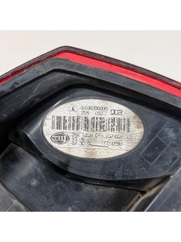 Lanterna Traseira Lado Esquerdo Mb Sprinter 2.0 2020 À 2025.