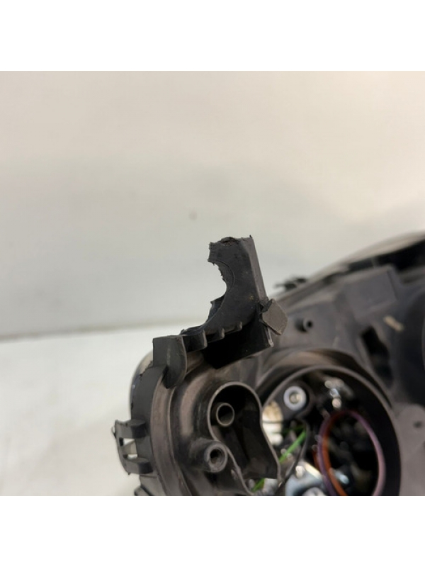 Farol Dianteiro Esquerdo Peugeot Boxer Jumper 2.0 2018 À 024