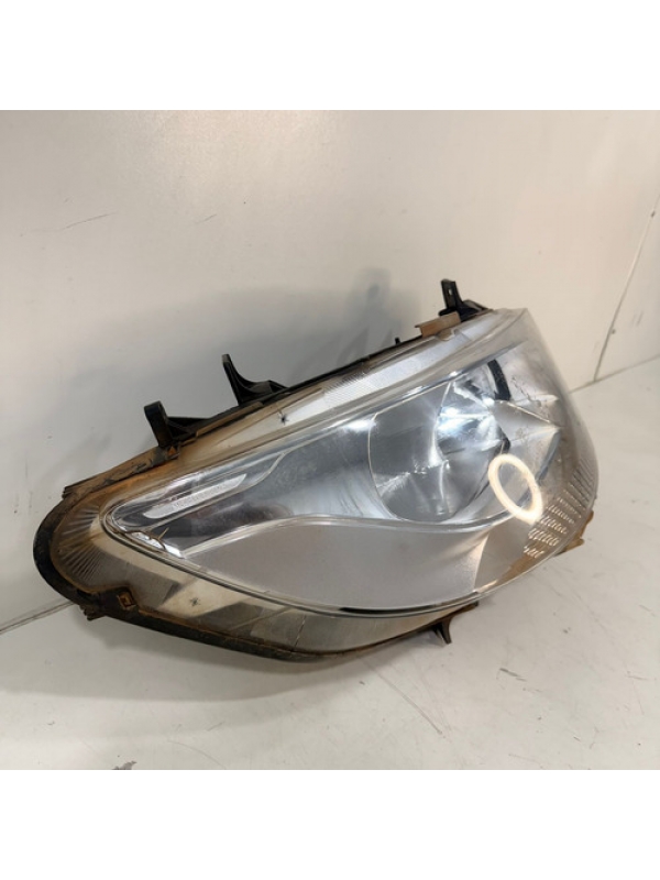 Farol Dianteiro Direito Mb Sprinter 2.0 416 417 2020 À 2025.