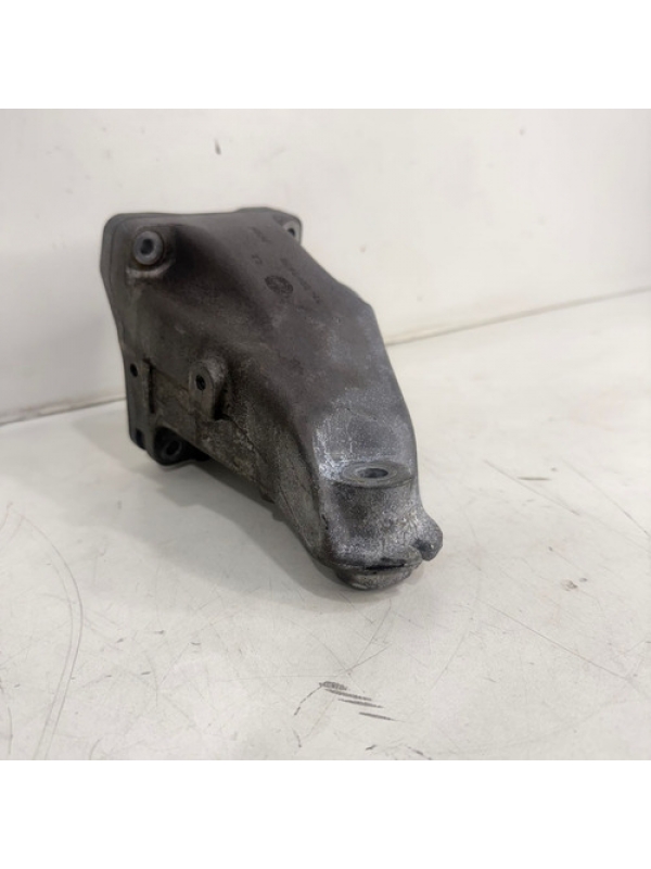 Suporte Coxim Motor Direito Mb Sprinter 417 517 2023 À 2026.