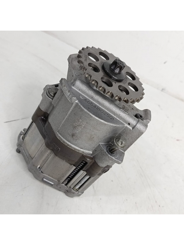 Bomba De Óleo Mb Sprinter 2.0 315 417 517 2023 2024 2025 026