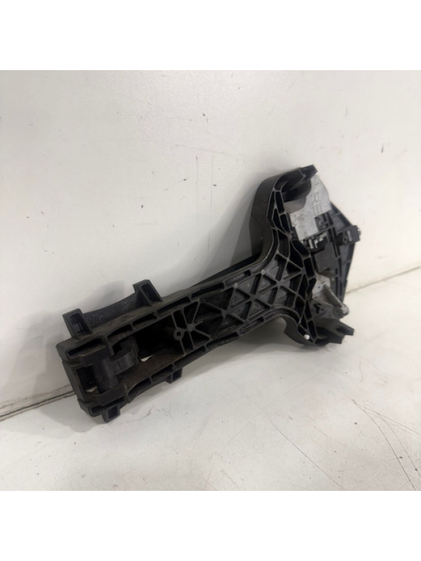 Maçaneta Dianteira Direita Mb Sprinter 2.2 415 515 2013 À 19