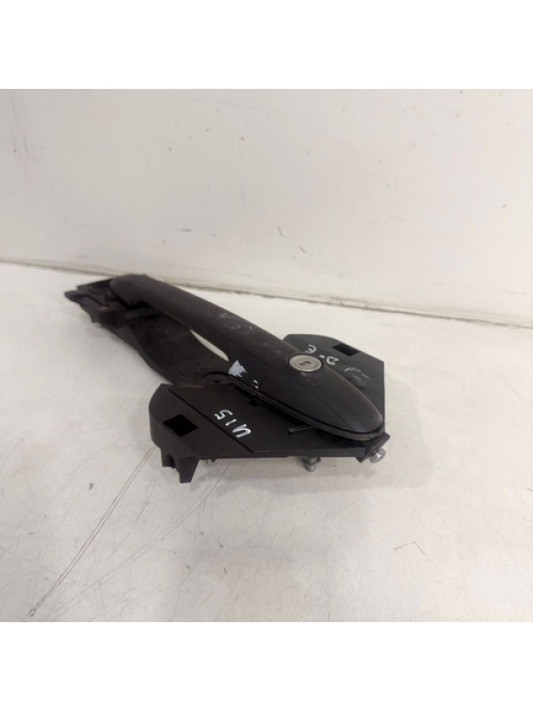 Maçaneta Dianteira Esquerda Mb Sprinter 415 515 2013 À 2019.