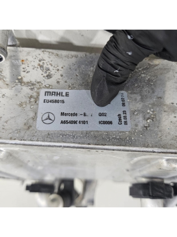 Intercooler Motor Tbi Borboleta Mb Sprinter 2.0 315 417 517.