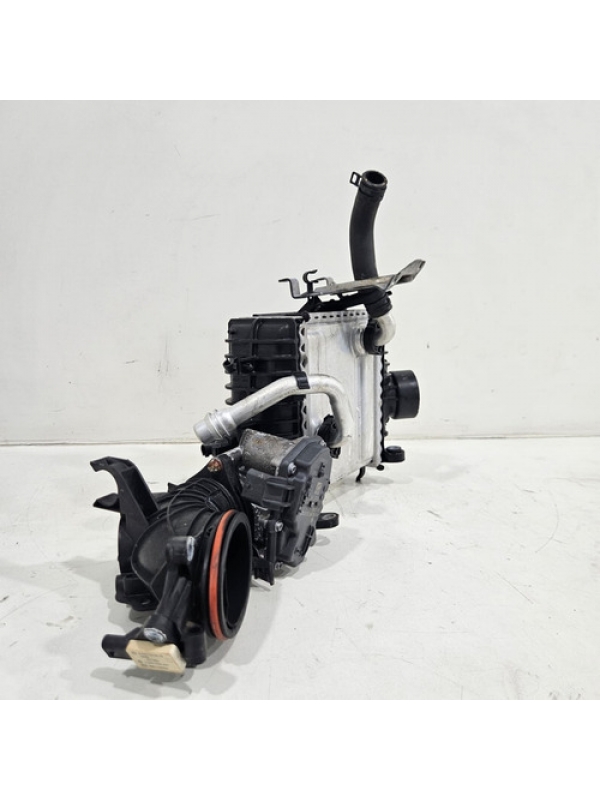 Intercooler Motor Tbi Borboleta Mb Sprinter 2.0 315 417 517.