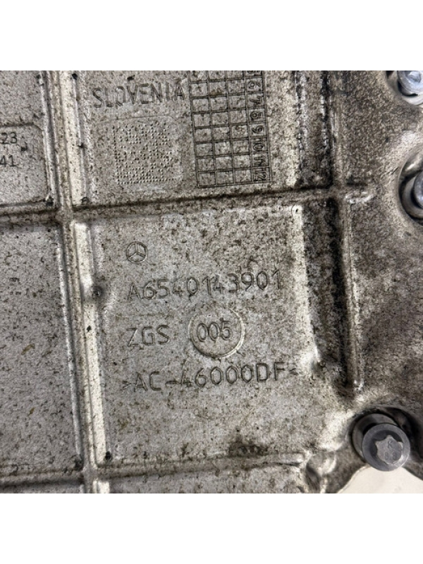 Sobre Carter Óleo Mb Sprinter 2.0 Om654 417 517 2023 À 2026.