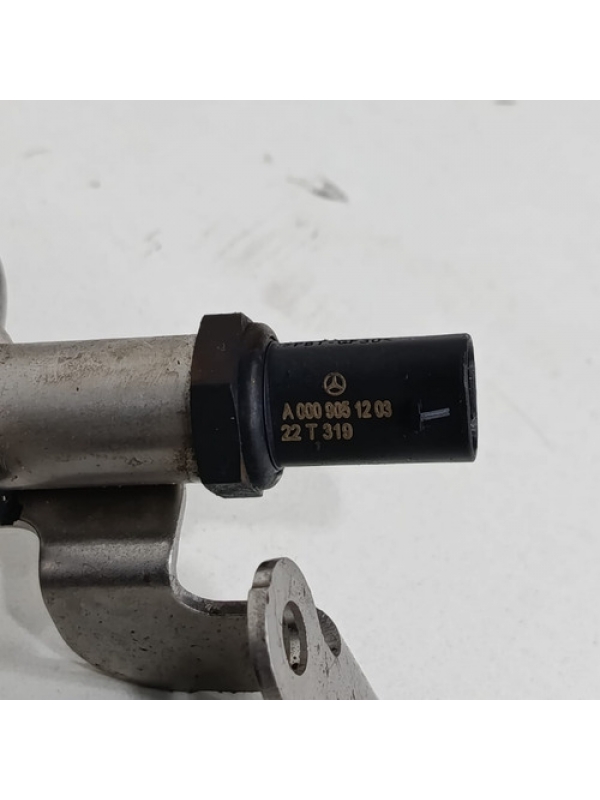 Cano Sensor Temperatura Óleo Motor Mb Sprinter 417 517 2024.