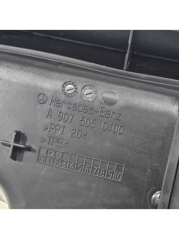 Defletor Direito Radiador Mb Sprinter 417 517 2023 Até 2025.