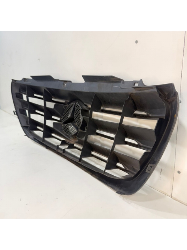 Grade Parachoque Dianteiro Mb Sprinter 416 417 2020 À 2025.