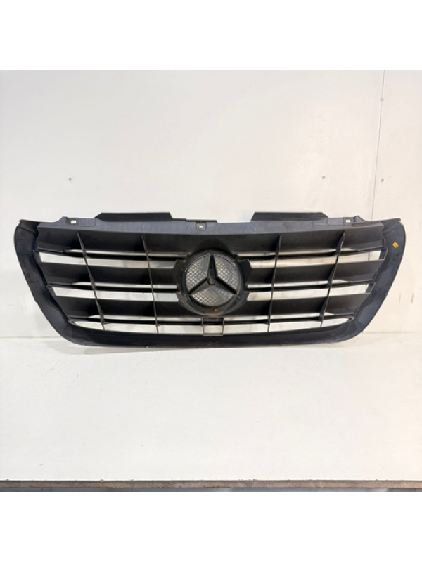 Grade Parachoque Mb Sprinter 416 516 417 517 2023 2024 2025.