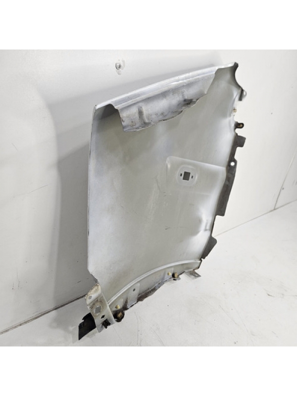 Paralama Lado Direito Renault Master 2.5 2005 Até 2011 2012.