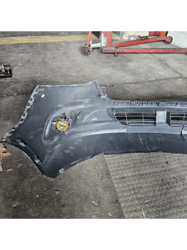 Parachoque Dianteiro Mb Sprinter  415 515 2017 2018 Detalhe.