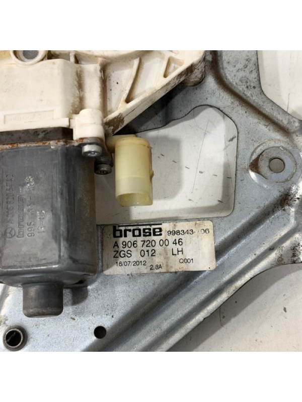 Máquina Vidro Dianteira Esquerda Mb Sprinter 515 2013 À 2019