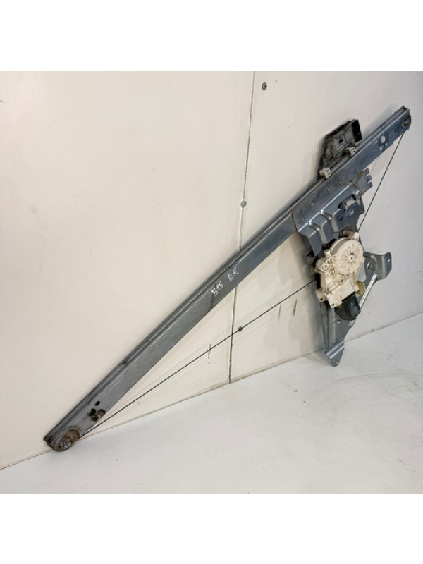 Máquina Vidro Dianteira Esquerda Mb Sprinter 515 2013 À 2019