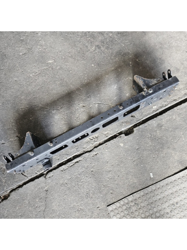 Travessa Frontal Chassi Alma Parachoque Mb Accelo 915 2020.