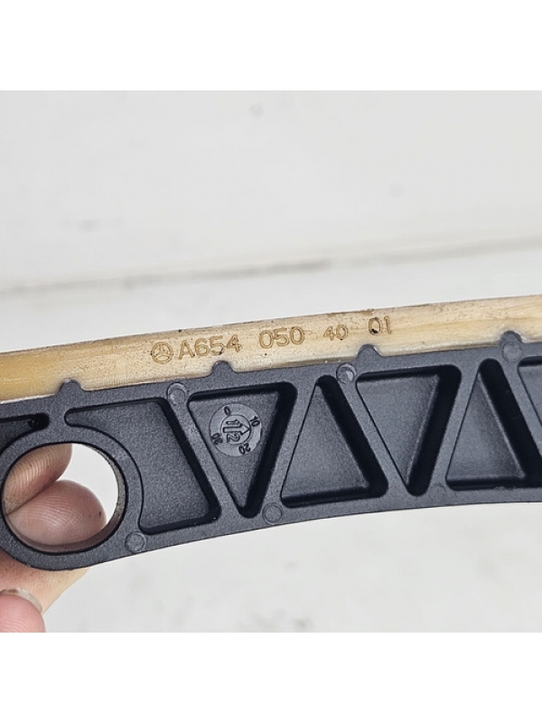 Suporte Guia Da Corrente Comando Mb Sprinter 2.0 315 417 517