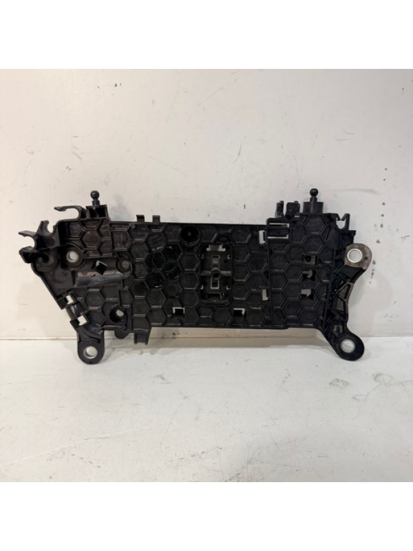 Suporte Mangueiras Mb Sprinter 2.0 315 417 517 2023 2024 025