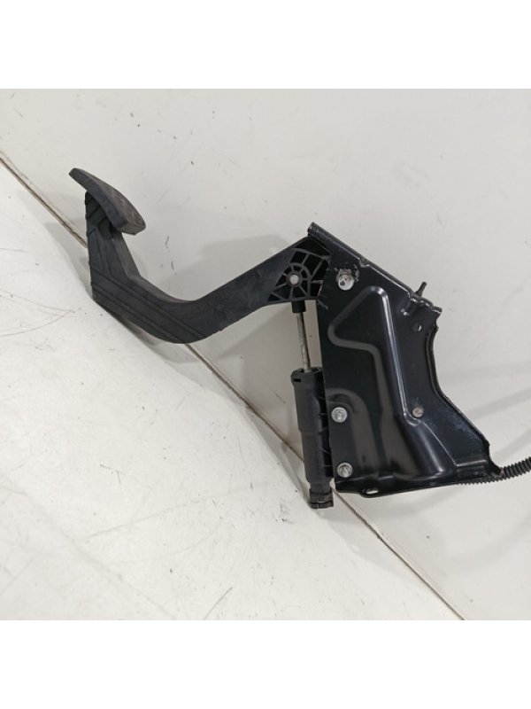 Pedal Embreagem Mb Sprinter 2.2 311 313 415 515 2018 2019 .