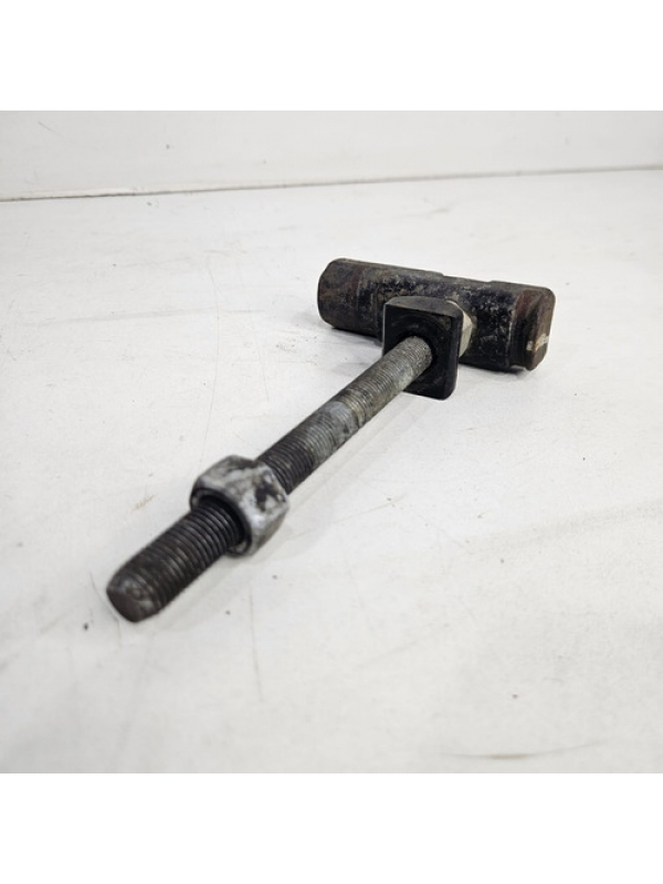 Parafuso De Regulagem Barra Torção Hyundai Hr 2006 Até 2012.