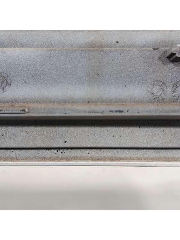 Friso Acabamento Trilho Porta Correr Citroën Jumpy 2023 2024