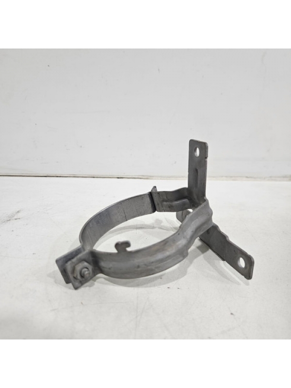 Abraçadeira Da Bomba Água Mercedes Sprinter 311 313 415 515.