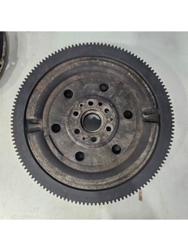 Volante Do Motor Platô E Disco Peugeot Expert 2018 Até 2024.