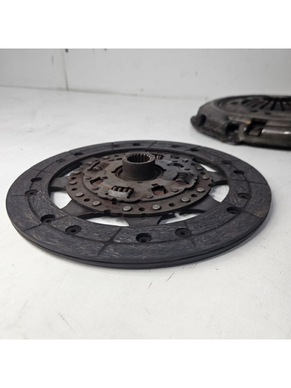 Volante Do Motor Platô E Disco Peugeot Expert 2018 Até 2024.
