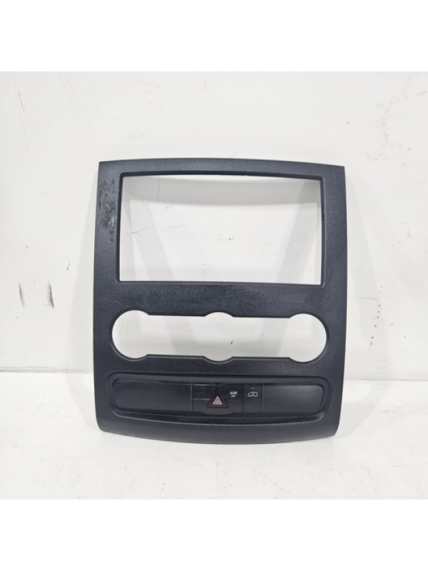 Moldura Painel Pisca Alerta Mb Sprinter 415 515 2013 À 2022.