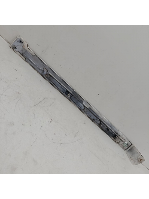 Acabamento Friso Trilho Porta Correr Citroën Jumpy 2023 2024