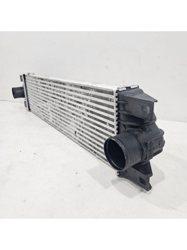 Radiador Intercooler Da Renault Master 2.5 2004 2005 À 2012.