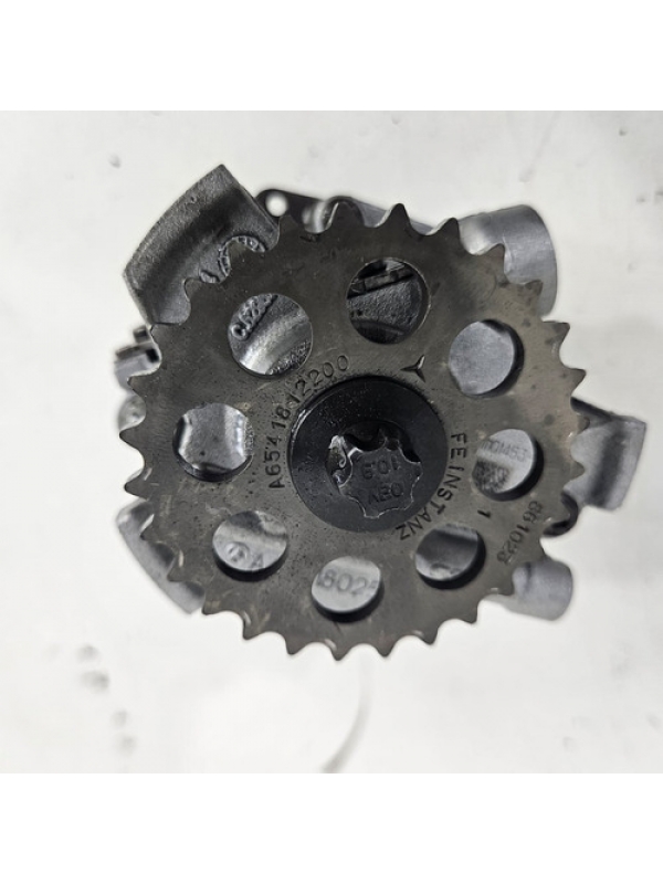 Bomba De Óleo Motor Mercedes Sprinter 2.0 315 417 E 517 2024