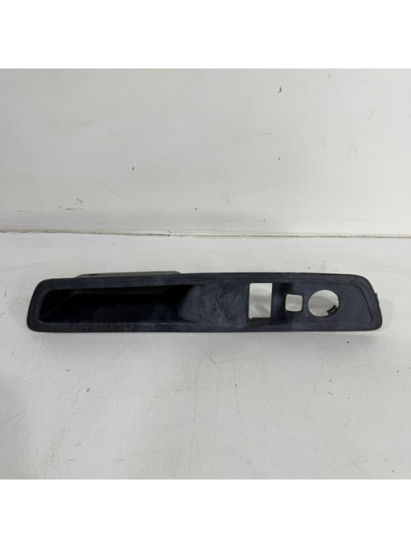 Moldura Comando Vidro Elétrico Esquerdo Citroën Jumpy 2024.