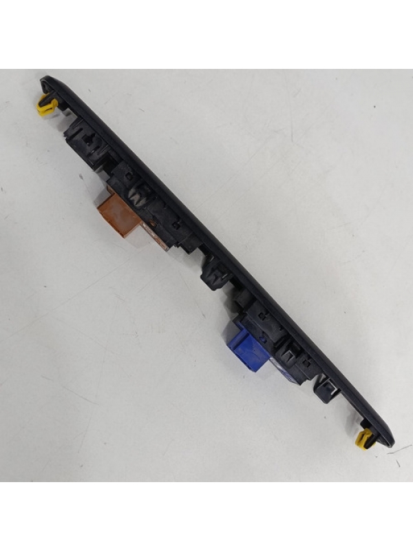 Acabamento Comando Trava Painel Citroen Jumpy  Expert 2024 .