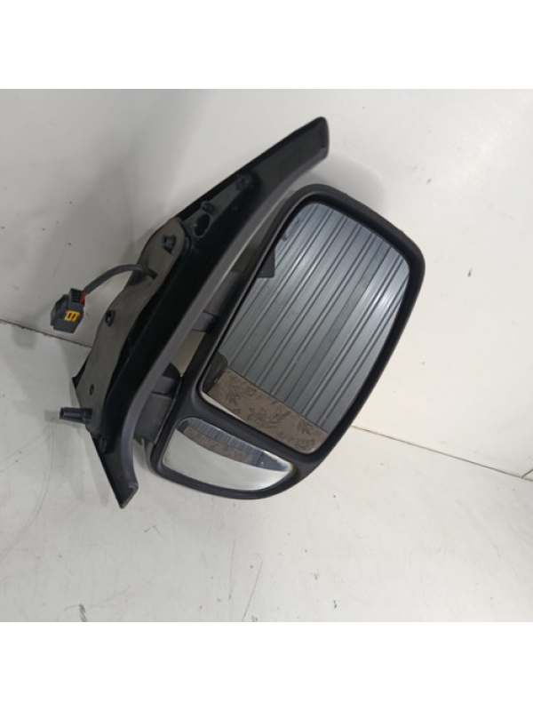 Retrovisor Esquerdo Renault Master 2.5 2006 À 2012 Detalhe .