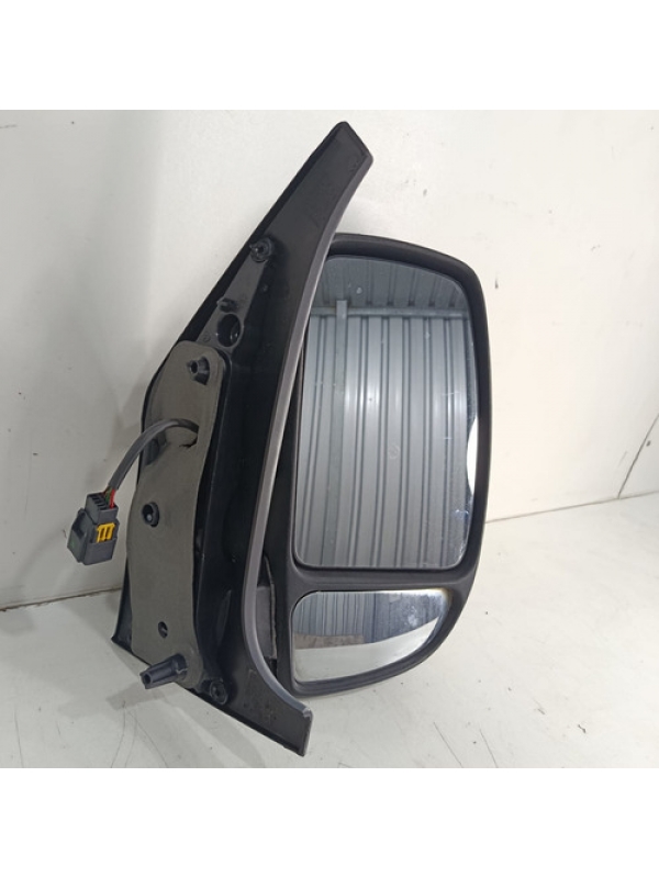 Retrovisor Esquerdo Renault Master 2.5 2006 À 2012 Detalhe .