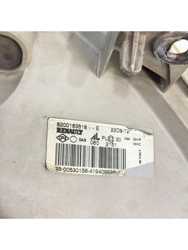 Farol Lado Direito Renault Master 2.5 2005 2006 2007 À 2012.