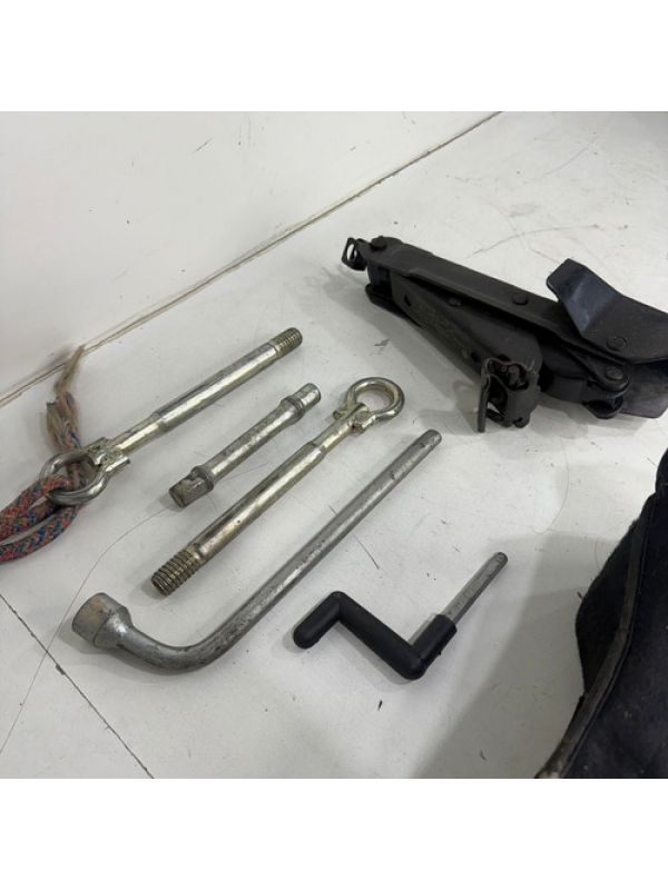 Caixa Kit Macaco Peugeot Expert Jumpy Scudo 2018 2019 À 2024