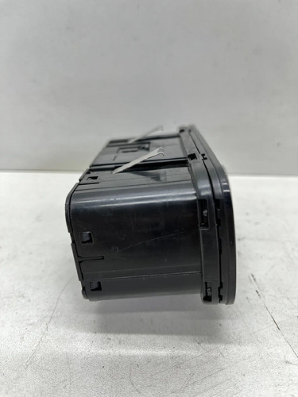 Comando Botão Do Farol Mb Sprinter 314 416 516 2020 Até 2023