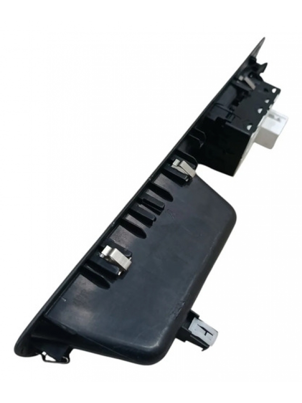 Moldura Botão Comando Vidro Diant. Esq. Peugeot Expert 2024.