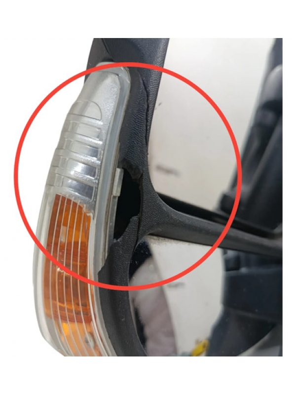 Retrovisor Esquerdo Renault Master 2.3 2014/2022 Detalhe