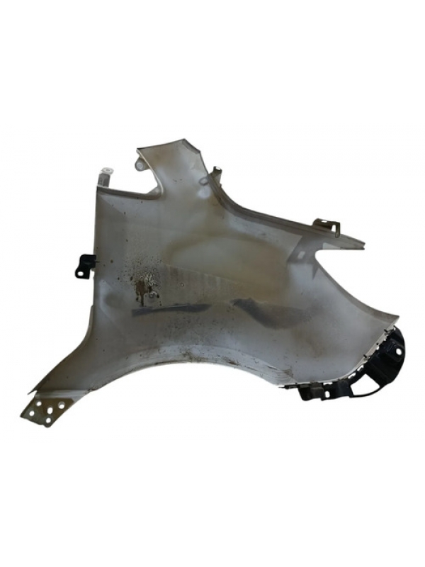 Paralama Esquerdo Mb Sprinter 416 417 2020 À 2026 Detalhe