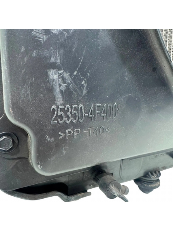 Radiador De Água Com Defletor Hyundai Hr 2.5 2013 À 2022