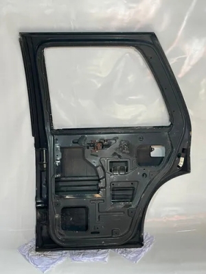 Porta Traseira Lado Direito Chevrolet Gm Blazer 1996 1997 Traseira Direito Preto